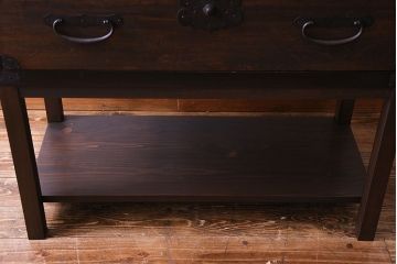 アンティーク家具　和製アンティーク　使いやすさアップ!脚付きチェスト(引き出し、時代箪笥、サイドボード)(1)