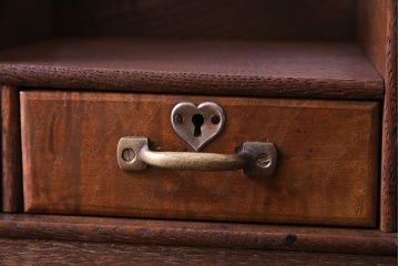 アンティーク雑貨　和製アンティーク　タモ材　アーチ形のデザインがおしゃれなブックスタンド(本立て、小物収納)