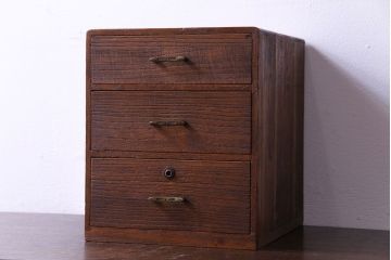 アンティーク家具　和製アンティーク　総桐材　卓上でも使える小引き出し(小物収納)