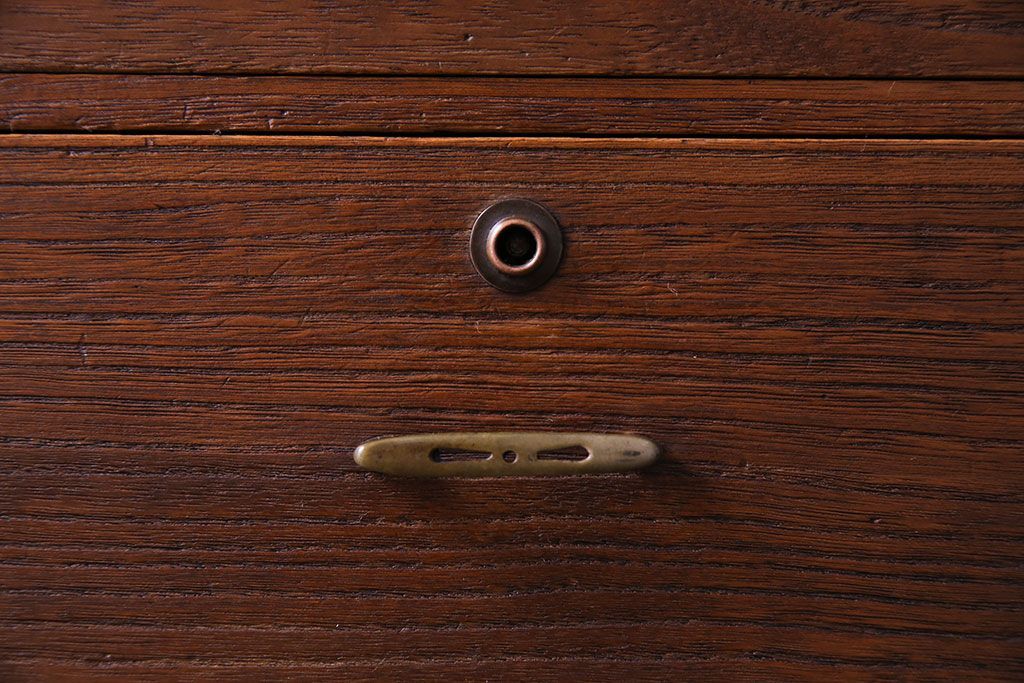 アンティーク家具　和製アンティーク　総桐材　卓上でも使える小引き出し(小物収納)