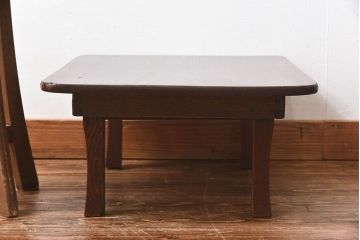 レトロ家具　昭和レトロ　ぬくもりのある栓材製のちゃぶ台(座卓、ローテーブル)