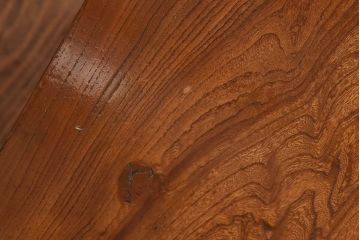 アンティーク家具　1970年頃　総ケヤキ材　天板の形が印象的なセンターテーブル(座卓)