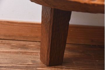アンティーク家具　1970年頃　総ケヤキ材　天板の形が印象的なセンターテーブル(座卓)