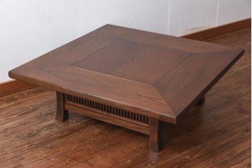 アンティーク雑貨　中古　九州民芸家具　小ぶりで使いやすい囲炉裏テーブル(火鉢、ローテーブル、座卓)