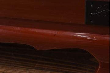 中古　仙台箪笥　欅産業　KEB-60　朱色の漆が存在感を引き立てる猫脚チェスト(用箪笥・小箪笥)(定価54万円)