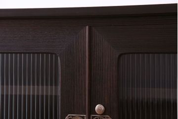 アンティーク家具　和モダン　ヒノキ材　モールガラス入り!　上品な趣きのローボード(テレビボード、リビングボード)