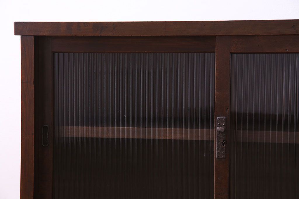 レトロ家具　和製アンティーク　人気のモールガラス!　レトロな脚付きローボード(ローチェスト、テレビボード)