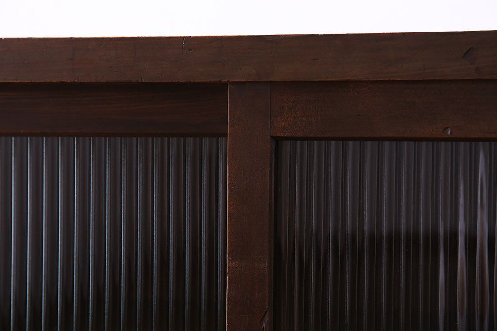 レトロ家具　和製アンティーク　人気のモールガラス!　レトロな脚付きローボード(ローチェスト、テレビボード)