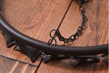 アンティーク雑貨　昭和レトロ　錆びた質感が味わい深いハンガーピンチ(洗濯ハンガー、物干し)