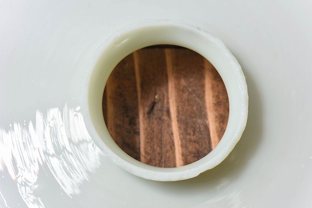 昭和レトロ　昔懐かしい魅力のある平笠シェード(天井照明、ペンダントライト)(2)