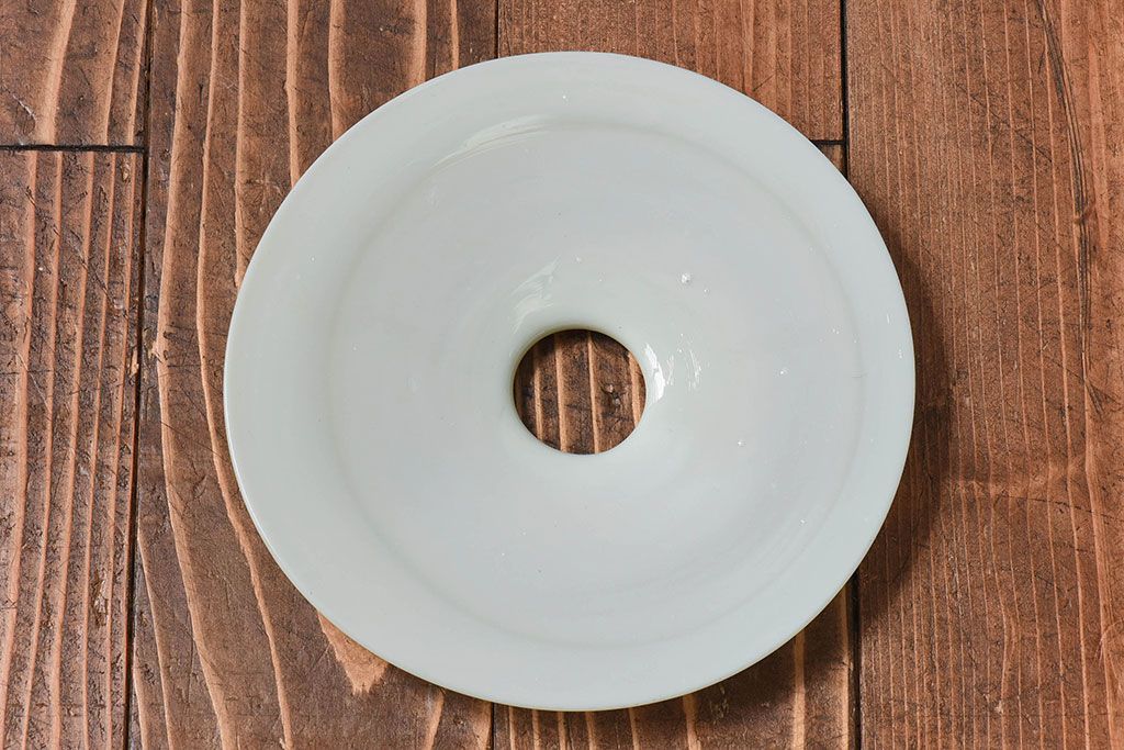 昭和レトロ　昔懐かしい魅力のある平笠シェード(天井照明、ペンダントライト)(2)