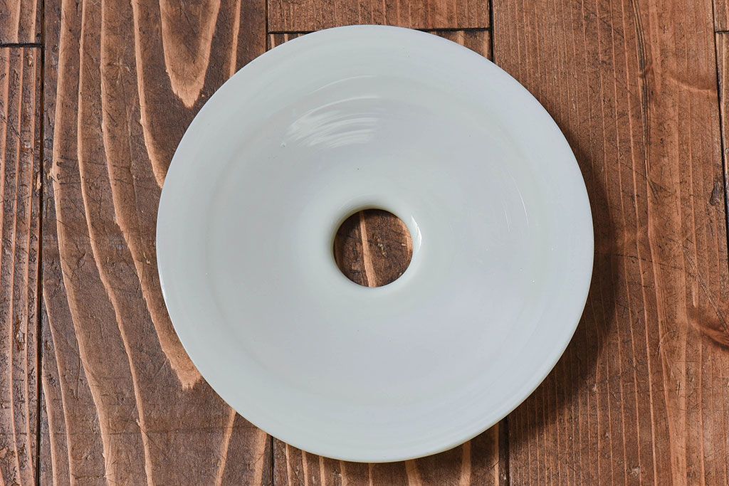 昭和レトロ　昔懐かしい魅力のある平笠シェード(天井照明、ペンダントライト)(3)