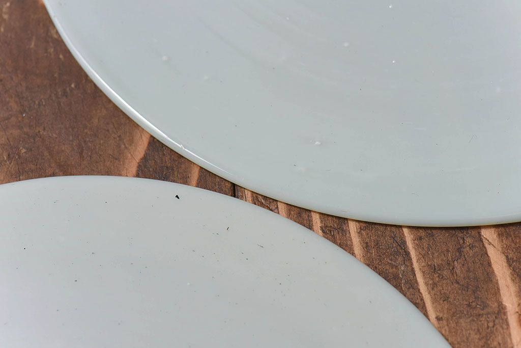 昭和レトロ　昔懐かしい魅力のある平笠シェード(天井照明、ペンダントライト)2個セット