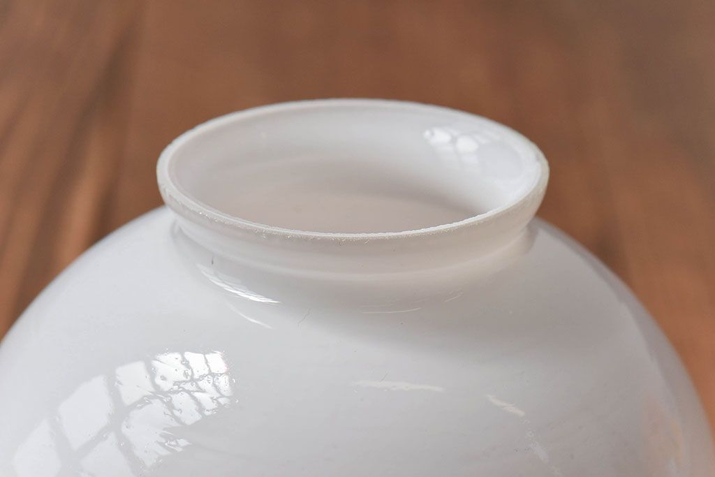 ビンテージ　黄縁フリルのかわいらしいシェード(天井照明、吊り下げ照明)