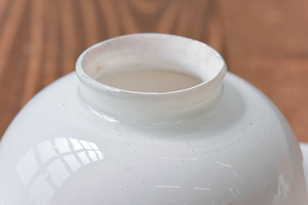 ビンテージ　赤縁フリルのかわいらしいシェード(天井照明、吊り下げ照明)