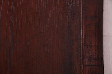 和製アンティーク　ケヤキ材　金具が和の魅力を引き立てる漆塗りの蔵戸(引き戸、建具、玄関戸)