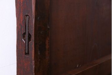 和製アンティーク　ケヤキ材　金具が和の魅力を引き立てる漆塗りの蔵戸(引き戸、建具、玄関戸)