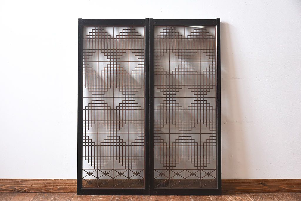 和製アンティーク　和みの空間におすすめのガラス書院戸(ガラス戸、引き戸)(2枚組)