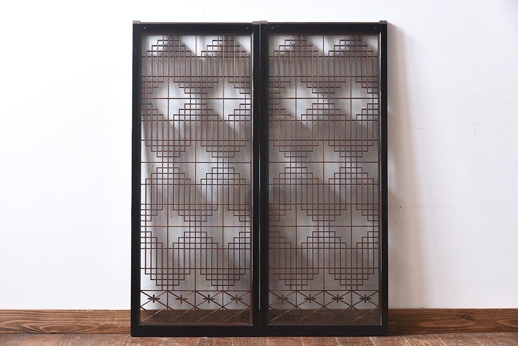 和製アンティーク　和みの空間におすすめのガラス書院戸(ガラス戸、引き戸)(2枚組)