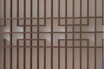 和製アンティーク　和モダンな雰囲気漂う組子ガラス戸(引き戸、建具)2枚セット