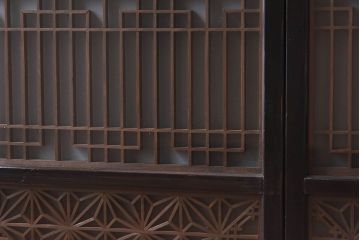 和製アンティーク　和モダンな雰囲気漂う組子ガラス戸(引き戸、建具)2枚セット