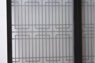 和製アンティーク　和モダンな雰囲気漂う組子ガラス戸(引き戸、建具)2枚セット