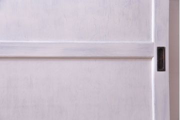 【S様ご成約分】結霜ガラス入りでおしゃれなペイント引き戸(ドア、建具)