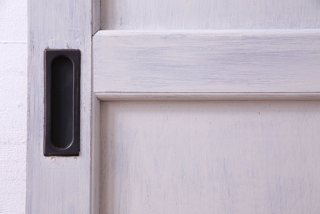 【S様ご成約分】結霜ガラス入りでおしゃれなペイント引き戸(ドア、建具)