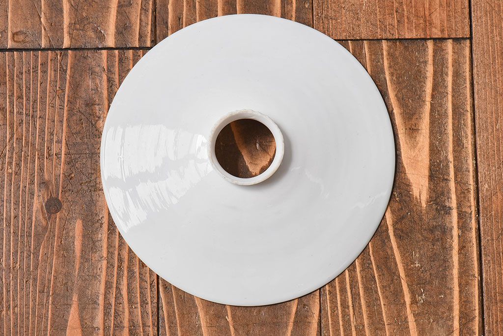 昭和レトロ　昔懐かしい魅力のある平笠シェード(天井照明、ペンダントライト)