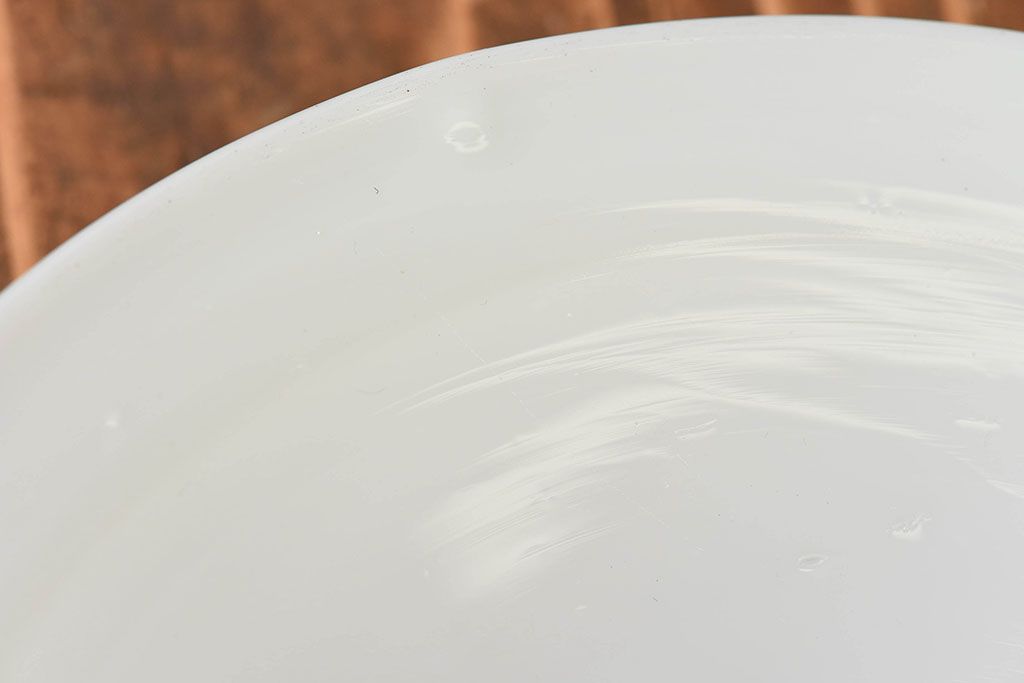 【K様ご成約済・ご決済用】昭和レトロ　シンプルな白い笠が魅力的なシェード(電笠)