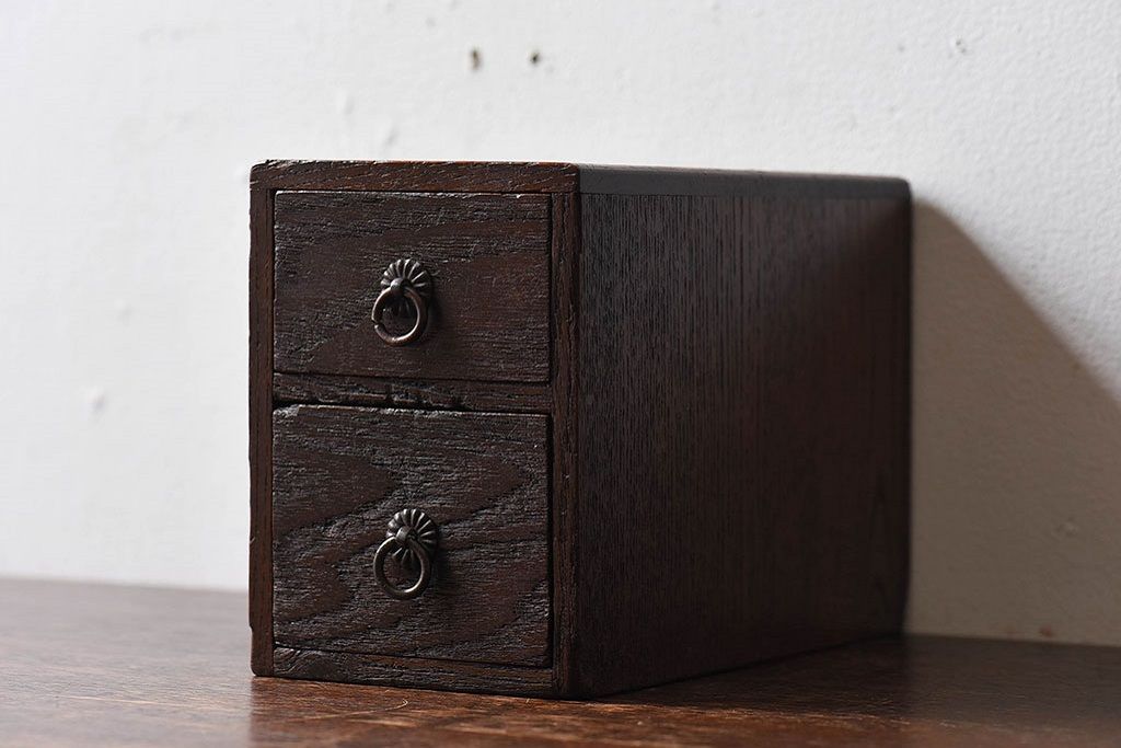 アンティーク家具　和製アンティーク　総栗材　可愛らしいサイズの木製小引き出し(印鑑箱、印箱)