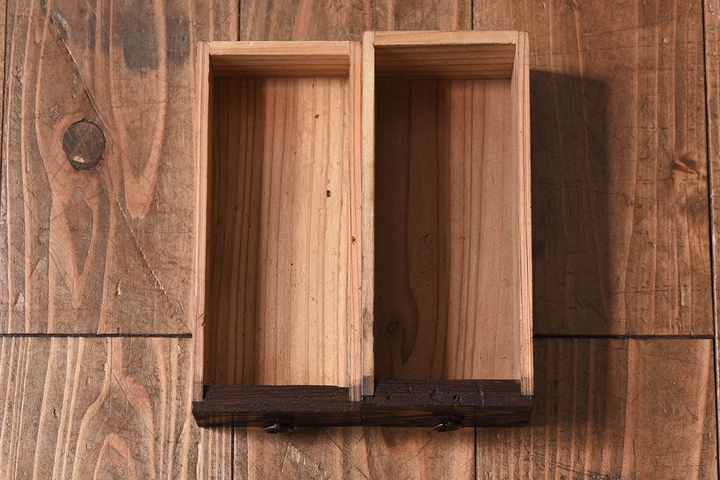 アンティーク家具　和製アンティーク　総栗材　可愛らしいサイズの木製小引き出し(印鑑箱、印箱)