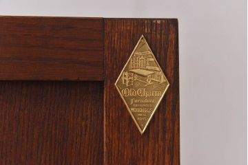 中古　old charm(オールドチャーム) アンティーク調のデザインがおしゃれなデスク(作業台)