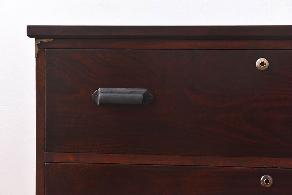 アンティーク家具　和製アンティーク　脚を付けてリメイクした時代箪笥のローボード(サイドボード)