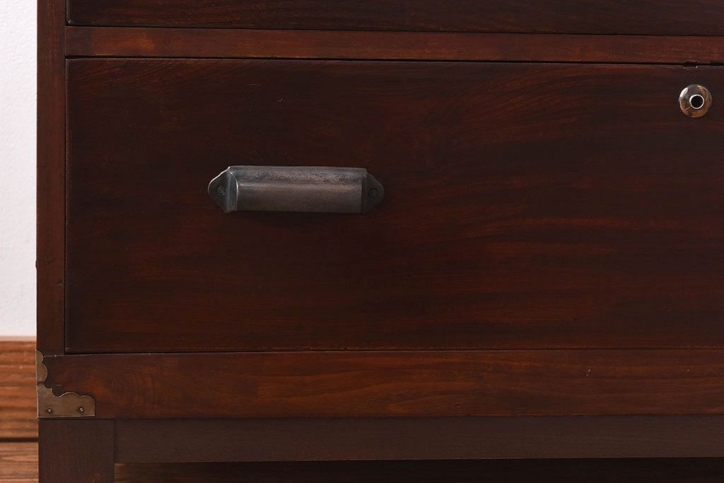 アンティーク家具　和製アンティーク　脚を付けてリメイクした時代箪笥のローボード(サイドボード)