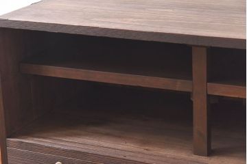 アンティーク家具　人気のダイヤガラス入り!桐材の質感が味わい深い、脚付きローボード(サイドボード、ローチェスト)