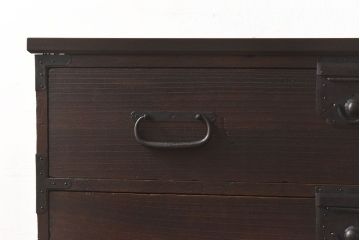 アンティーク家具　和製アンティーク　使いやすさアップ!脚付きチェスト(引き出し、時代箪笥、サイドボード)(3)