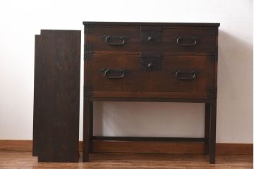 アンティーク家具　和製アンティーク　明治大正期の風情が味わえる脚付サイドボード(時代箪笥、チェスト)