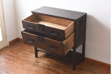 アンティーク家具　和製アンティーク　明治大正期の風情が味わえる脚付サイドボード(時代箪笥、チェスト)