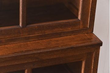 レトロ家具　昭和レトロ　ナラ材使用の味わいのある上質なカップボード(重ね食器棚、戸棚)