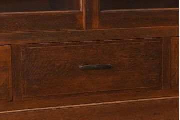 レトロ家具　昭和レトロ　ナラ材使用の味わいのある上質なカップボード(重ね食器棚、戸棚)