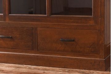 レトロ家具　昭和レトロ　ナラ材使用の味わいのある上質なカップボード(重ね食器棚、戸棚)