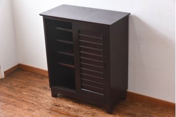 中古　九州民芸家具　落ち着いた色で上品な下駄箱(収納棚)