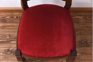 中古　Henri Julien(アンリ・ジュリアン)　フレームの形が独創的なダイニングチェア(椅子)