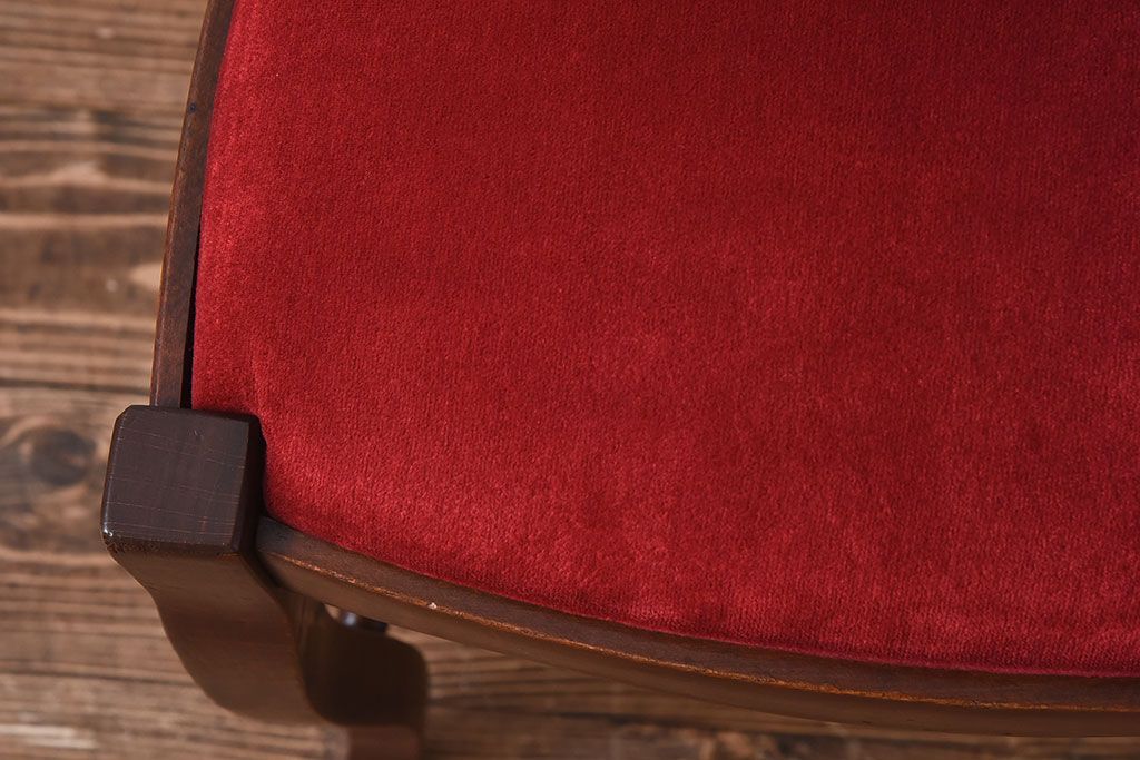 中古　Henri Julien(アンリ・ジュリアン)　フレームの形が独創的なダイニングチェア(椅子)