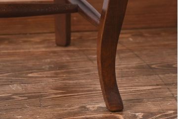 中古　Henri Julien(アンリ・ジュリアン)　フレームの形が独創的なダイニングチェア(椅子)