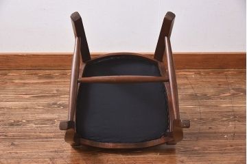 中古　Henri Julien(アンリ・ジュリアン)　フレームの形が独創的なダイニングチェア(椅子)