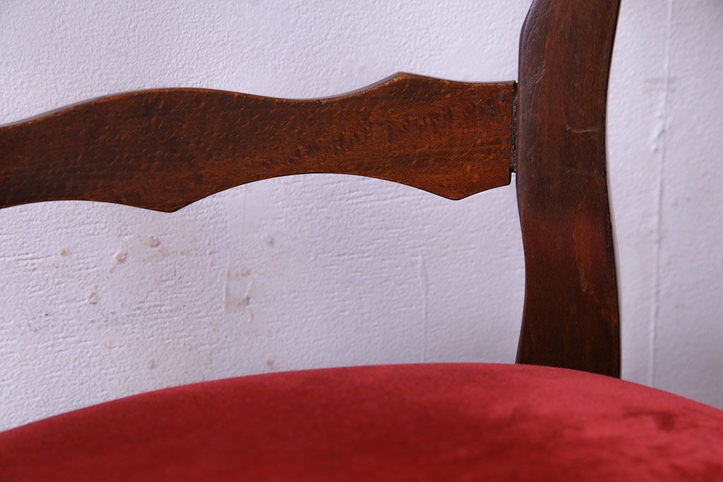 中古　Henri Julien(アンリ・ジュリアン)　フレームの形が独創的なダイニングチェア(椅子)(1)