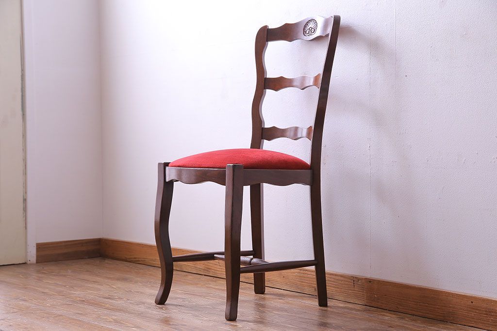 中古　Henri Julien(アンリ・ジュリアン)　フレームの形が独創的なダイニングチェア(椅子)(2)