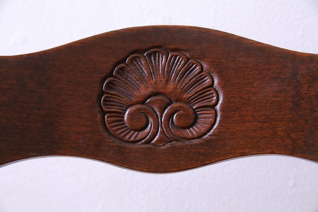 中古　Henri Julien(アンリ・ジュリアン)　フレームの形が独創的なダイニングチェア(椅子)(2)